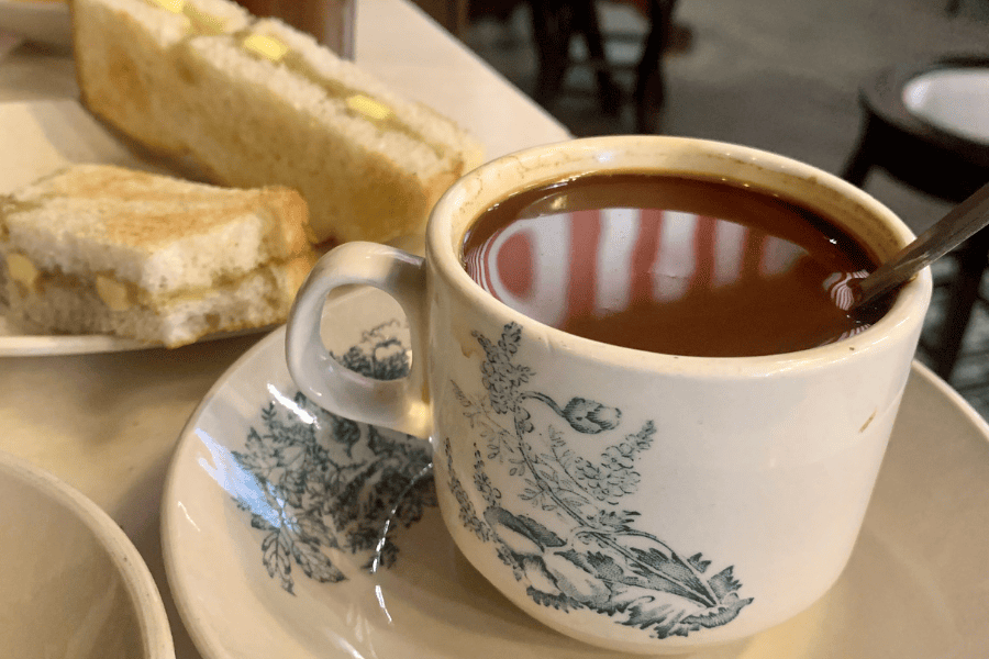 マレーシア　チャイナタウン　朝ご飯